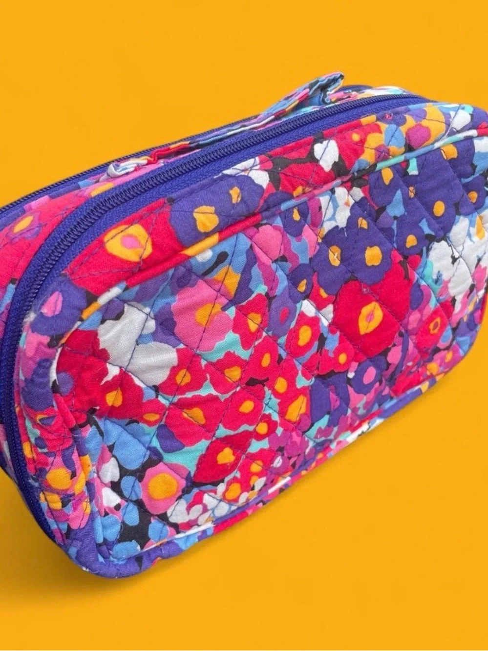 Vera Bradley Mural Garden Quilted Double Zip makeup Cosmetic bag